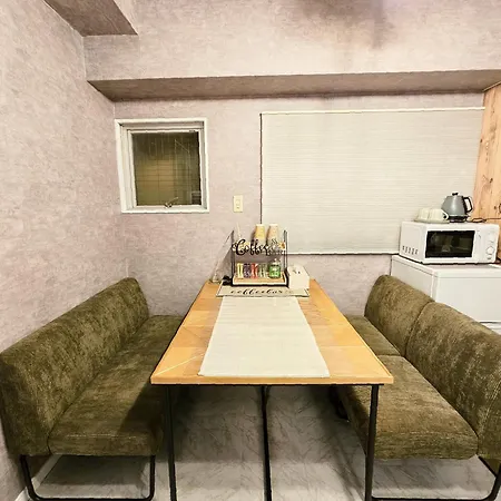Perfectly Located Central Chester Town House -2Br Exterior photo