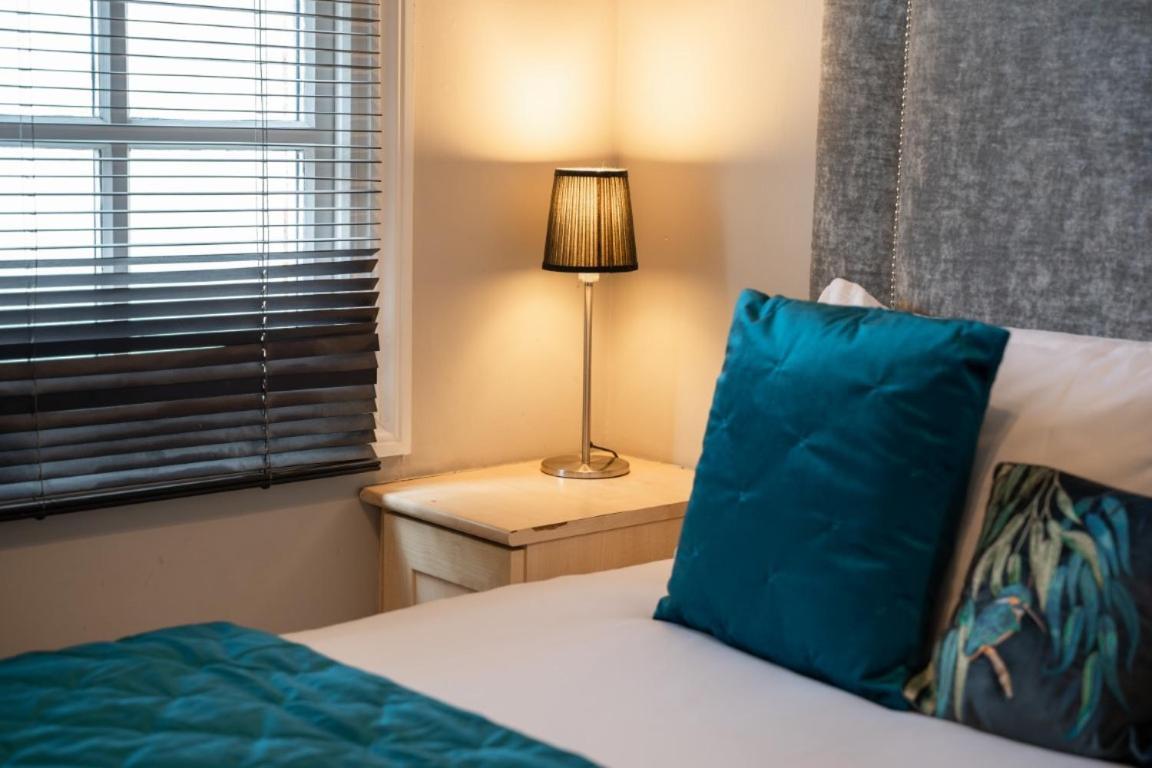 Holiday home Perfectly Located Town House -2br