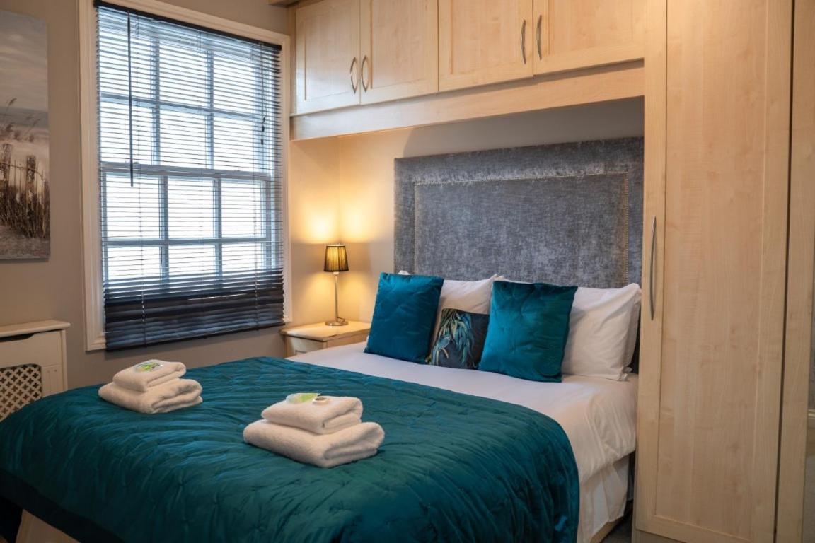 Holiday home Perfectly Located Town House -2br *